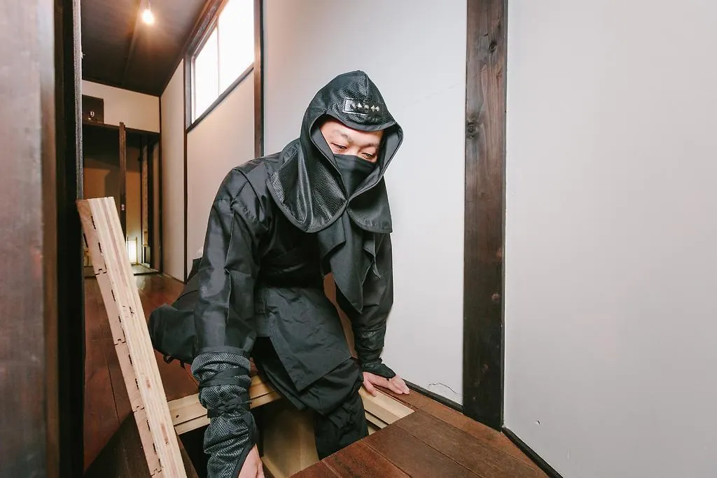Отель Ninja House Киото Гостевой дом